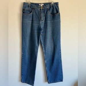Pendleton. Medium Wash Straight Leg Jeans. Size 12 petite.